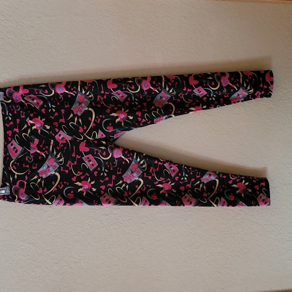 Super soft Valentines lularoe leggings